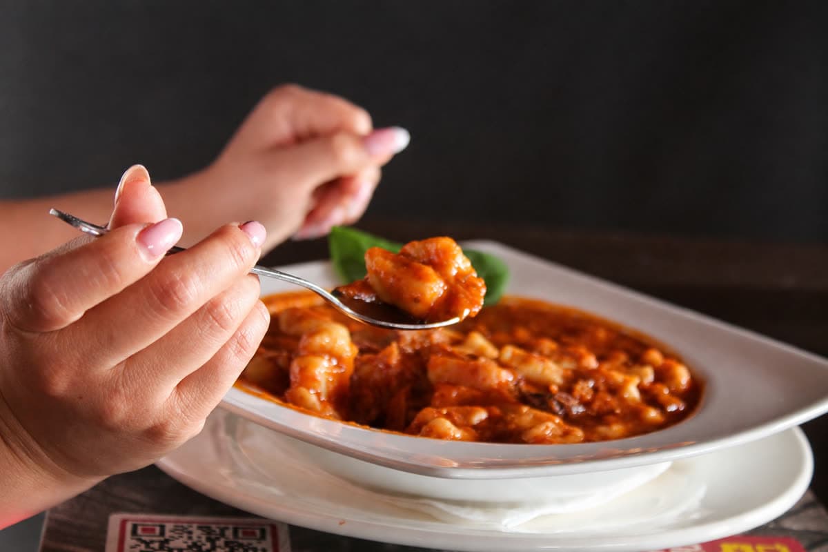 Plato de gnocchi